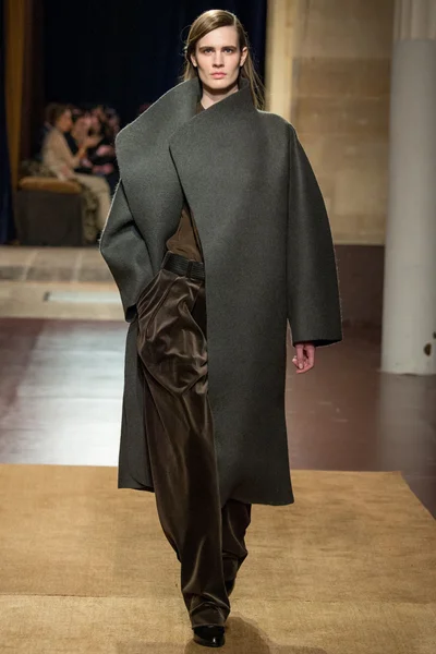 Look 21